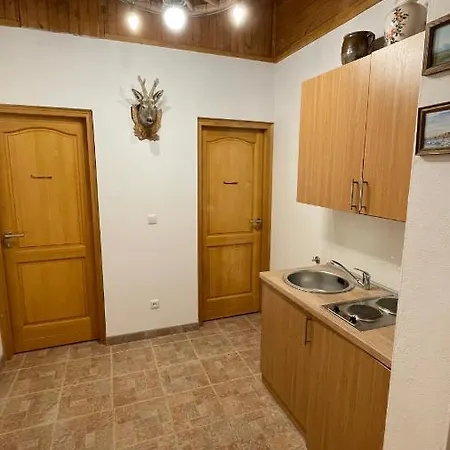 Alpha Han/Misafirhane Jahorina